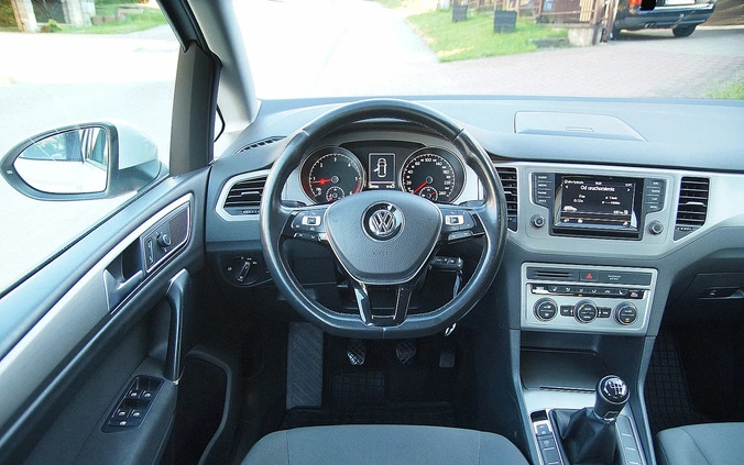 Volkswagen Golf Sportsvan cena 39900 przebieg: 261000, rok produkcji 2014 z Solec Kujawski małe 211